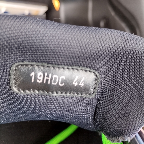 Men's Christian Dior Sneakers - Picture 4 of 5